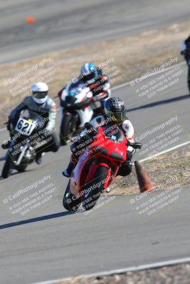 media/Feb-05-2023-Classic Track Day (Sun) [[c35aca4a42]]/Group 2/session 4 turn 4/